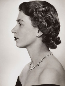 queen-elizabeth-2-435