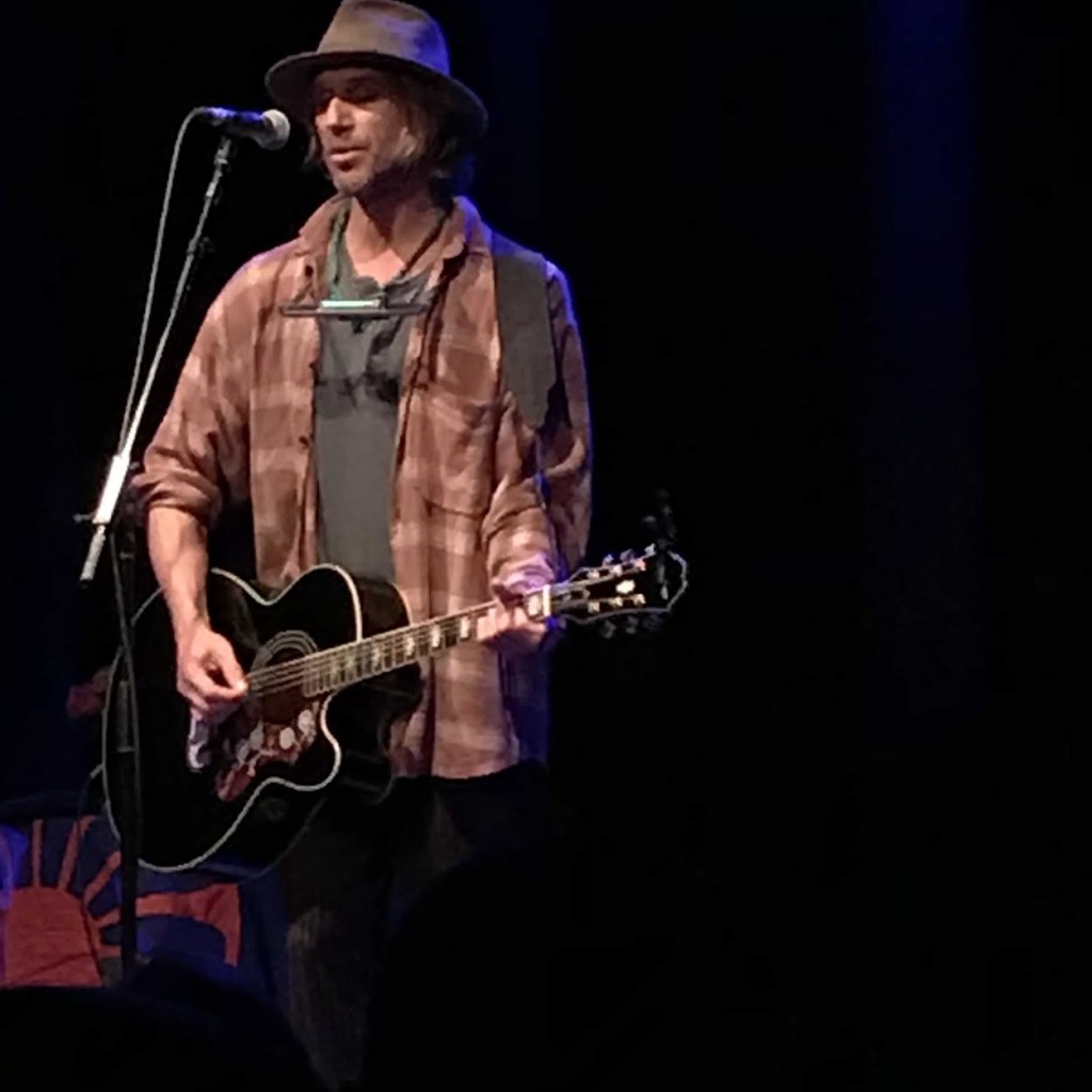 Todd Snider at the Birchmere ROGER CATLIN